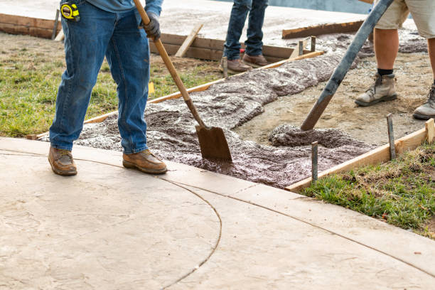 Best Concrete Patio Contractor  in Breckenridge Hills, MO